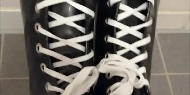 latex,rubber,stockings