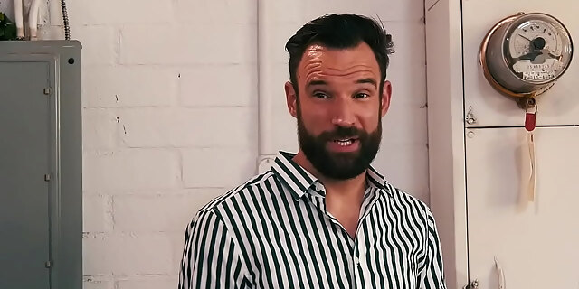 blonde,blowjob,boobs,cowgirl,long hair,molten,shaved,threesome