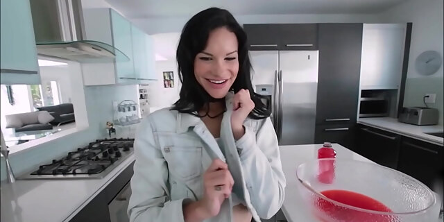 bathroom,big ass,orgasm,party,pawg,petite,pov,taboo,teen