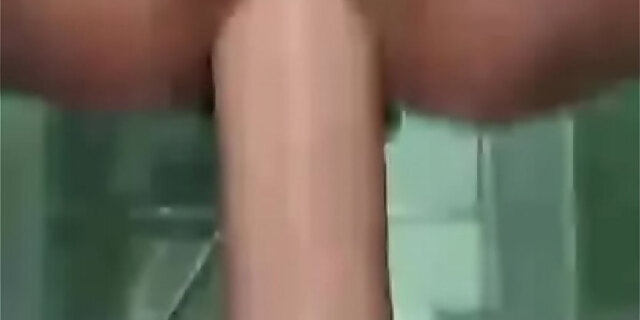 ass,big ass,first time,tiny