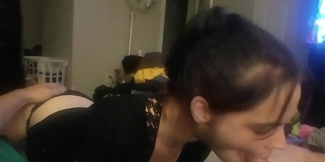 amateur,blowjobs,deepthroat