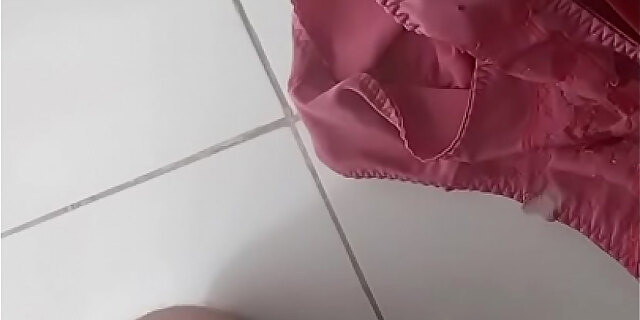 masturbation,mature,panties,solo,wife