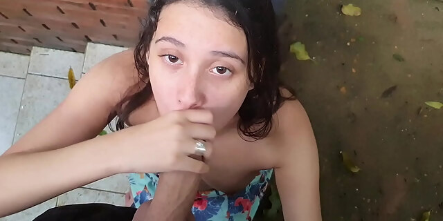 amateur,blowjob,brunette,couple,girlfriend,latin,latina,naughty,petite,public,teen