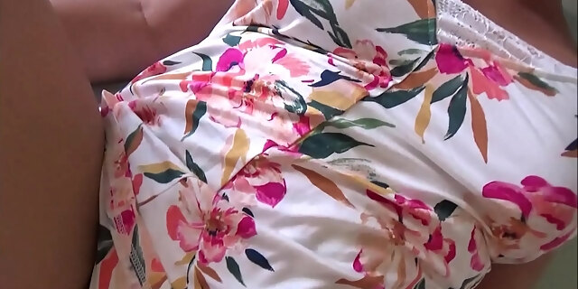 beach,big ass,blonde,mature,milf,mom,pawg,stepmom,taboo