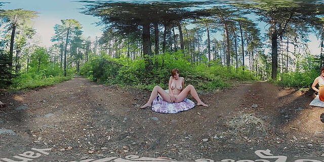 amateur,bukkake,busty,cum,dildo,masturbation,orgasm,redhead,softcore,solo