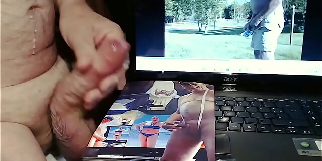 closeup,cum,cumshot,hardcore,homemade,masturbation,naughty,slut,wanking