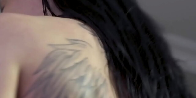 amateur,big tits,brunette,canadian,casting,close up,cumshot,first time,french,hardcore,molten,oral,tattooed