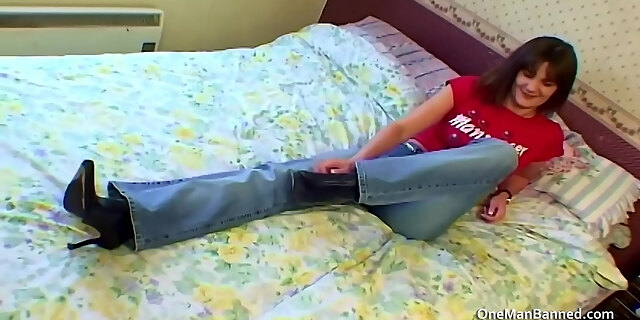 amateur,anal,anilingus,ass,british,gonzo,interracial,milf,pussy