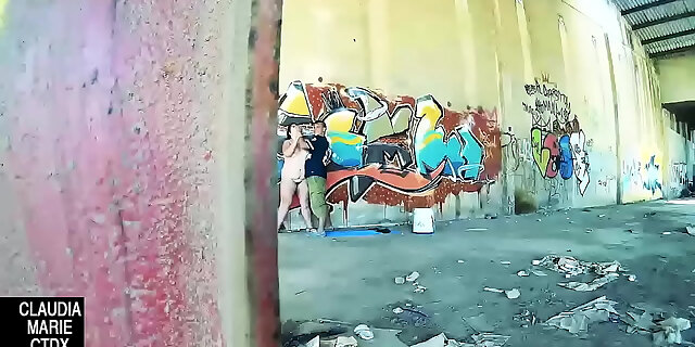 amateur,couple,cum,cumshot,outdoor,pornstar,public