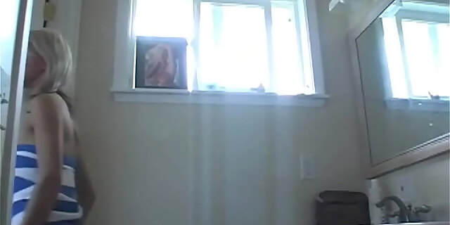 babes,blonde,masturbation,naughty,petite,softcore,solo,striptease,tease,teen